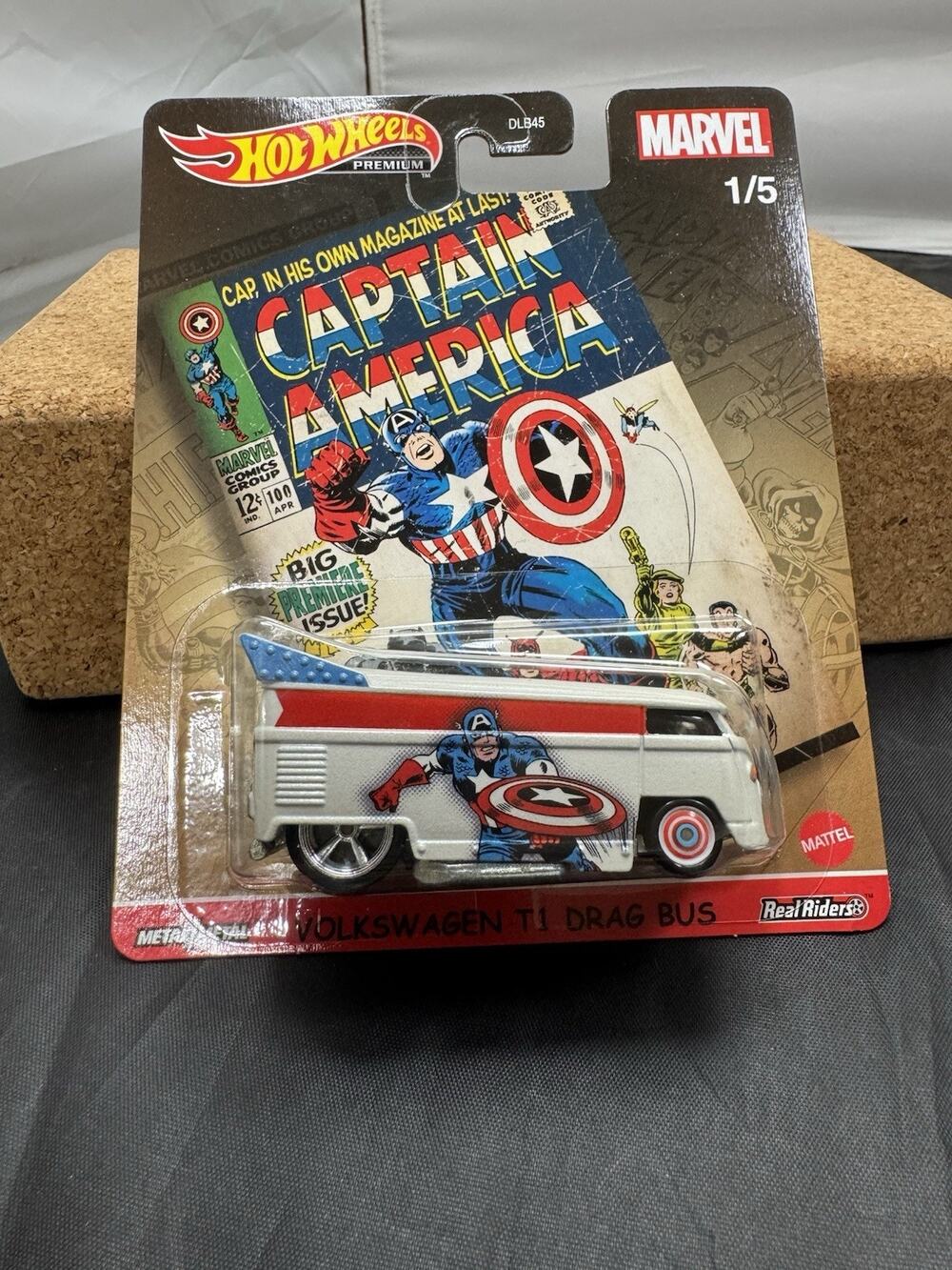 Hot Wheels Premium Marvel Pop Culture Captain America VW Volkswagen T1 Drag Bus